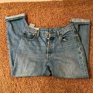 Levi’s 501 light wash button fly jeans